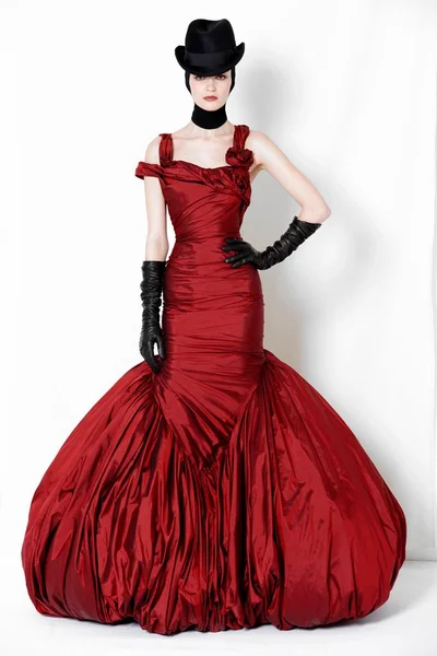 Look 28